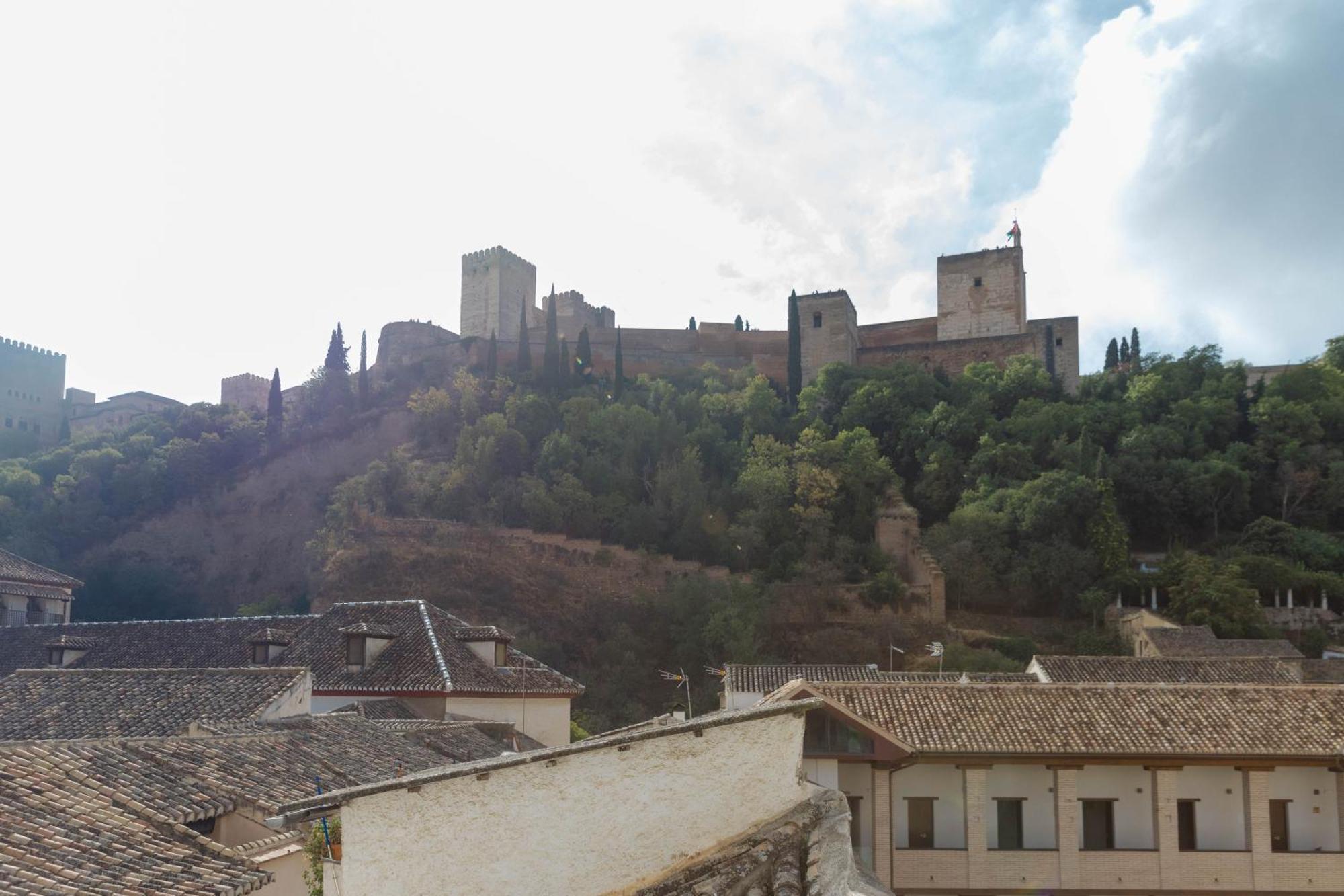 Apartamento Duplex Con Vista A La Alhambra Γρανάδα Εξωτερικό φωτογραφία